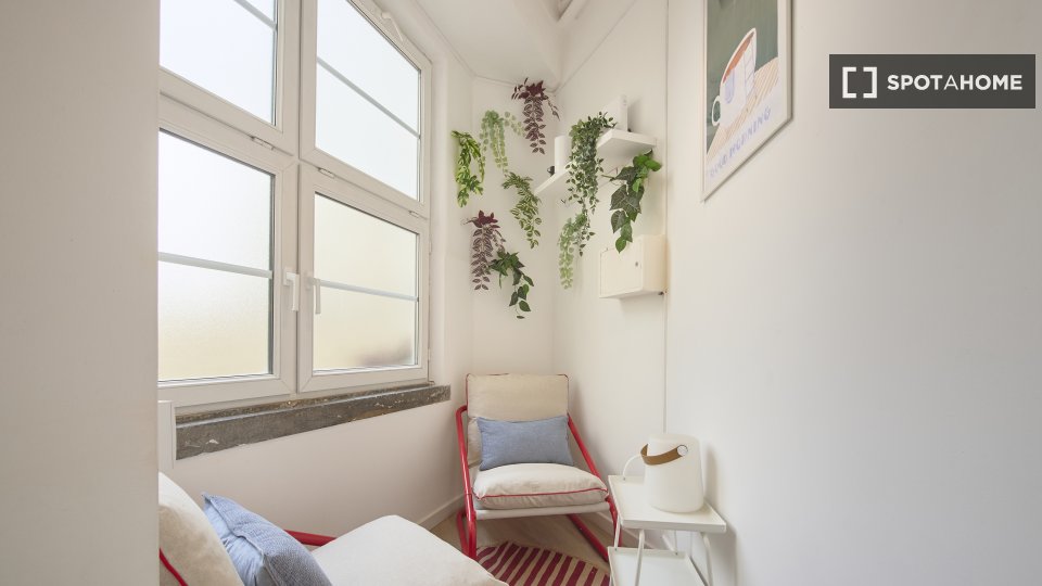 Double room Lisbon, 7 beds — photo 19