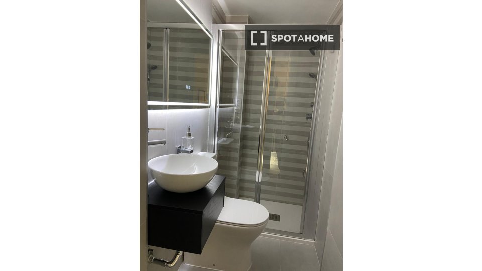 Apartment Madrid, 2 beds, 45m² — photo 12