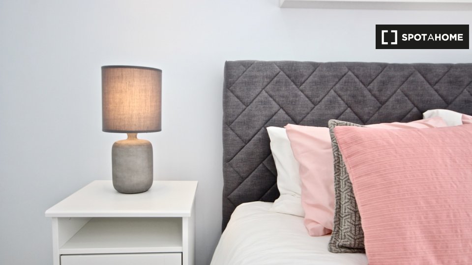 Apartment Lisbon, 2 beds — photo 15