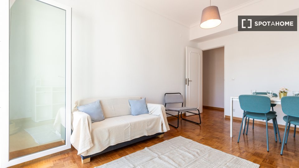 Apartment Lisbon, 3 beds, 100m² — photo 13