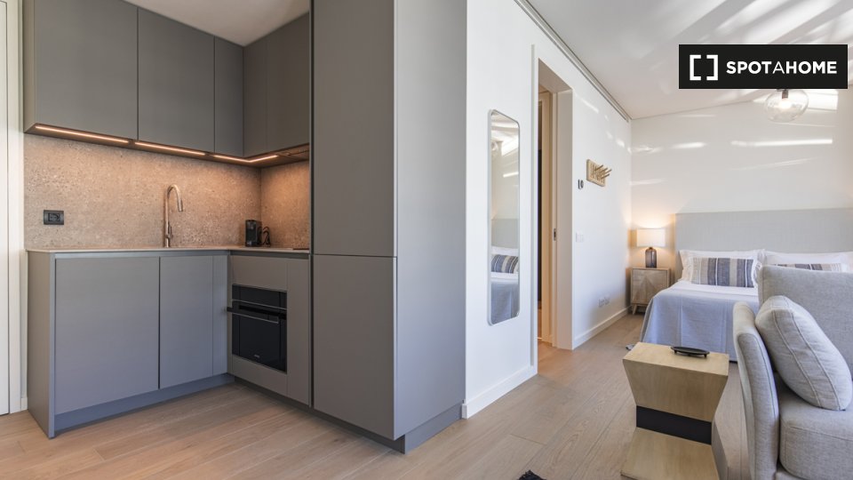 Apartment mono Lisbon — photo 11