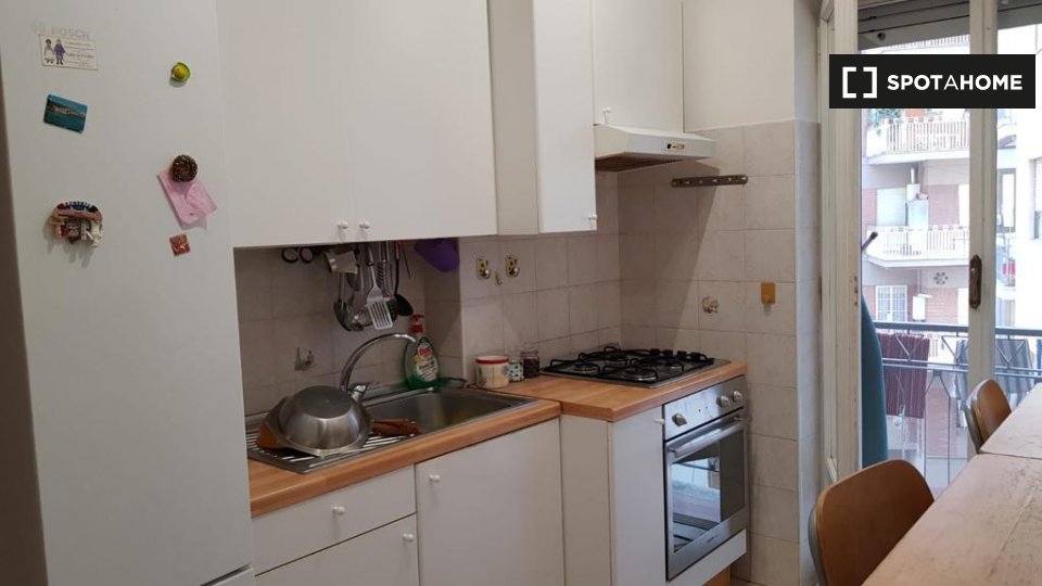 Double room Rome, 2 beds, 75m² — photo 3