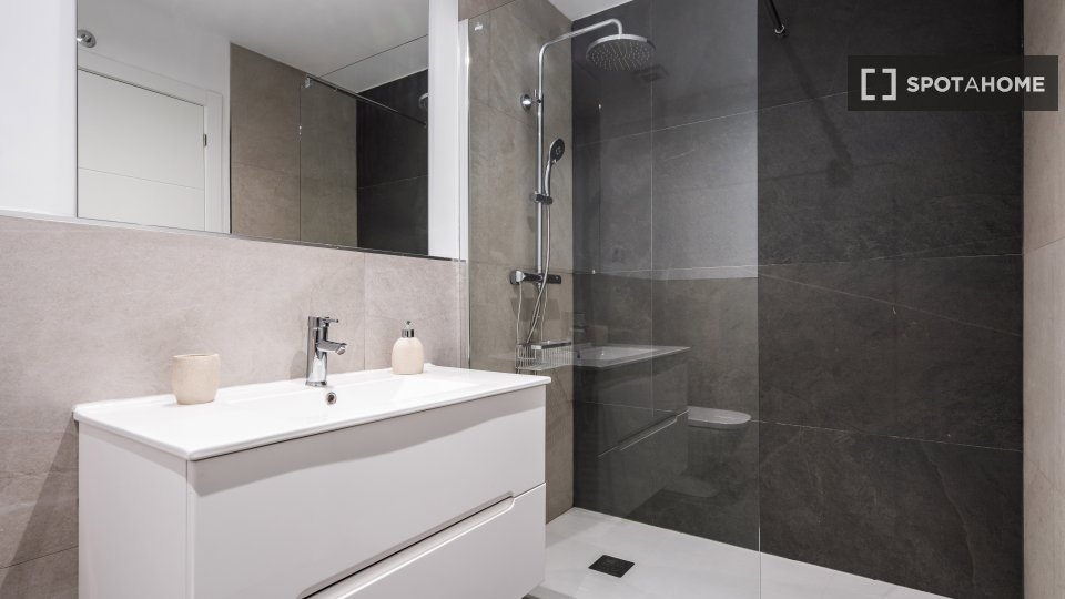 Apartment mono Madrid — photo 17