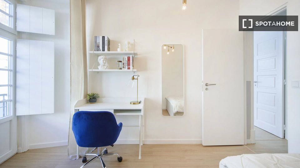Double room Lisbon, 7 beds — photo 2