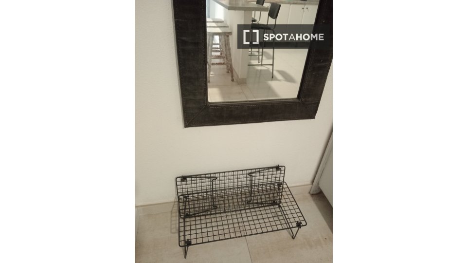 Double room Santa_Cruz_De_Tenerife, 3 beds, 75m² — photo 53