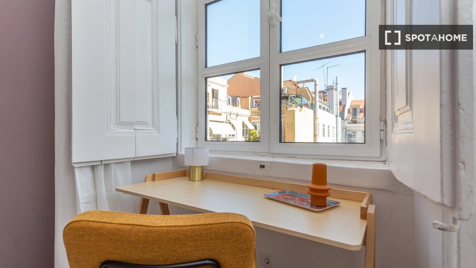 Double room Lisbon, 8 beds — photo 11