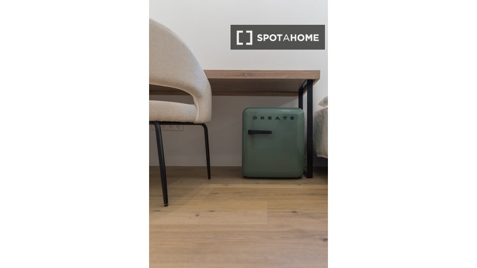 Double room Madrid, 6 beds — photo 7