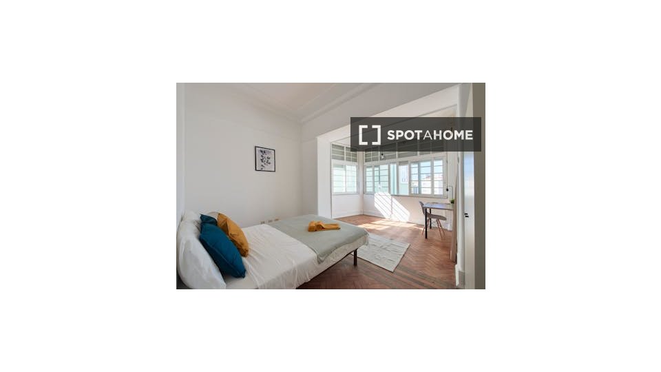 Double room Lisbon, 7 beds — photo 1