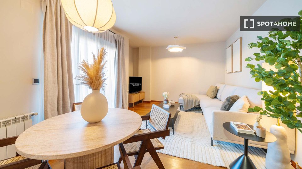 Apartment Madrid, 2 beds, 60m² — photo 14