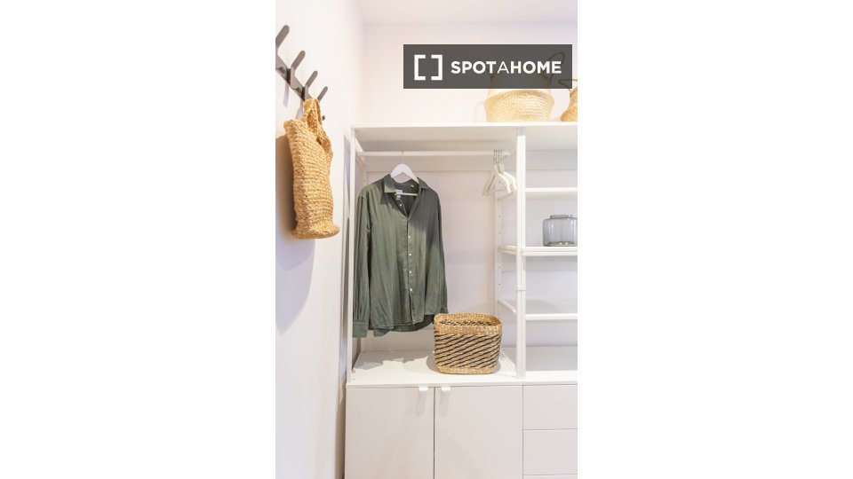 Double room Barcelona, 16 beds, 380m² — photo 13