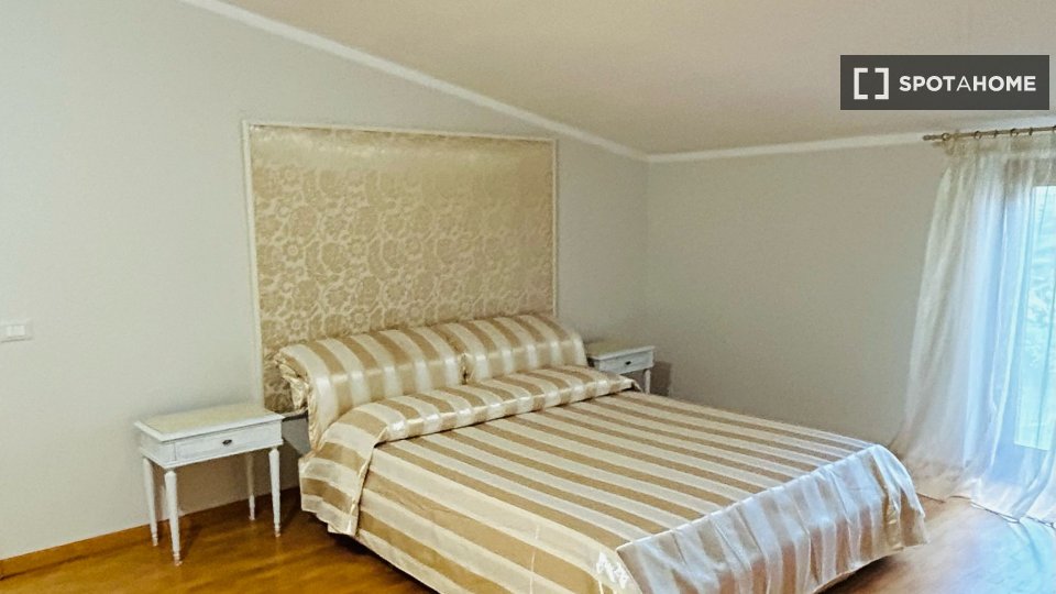Apartment Cagliari, 3 beds, 300m² — photo 4