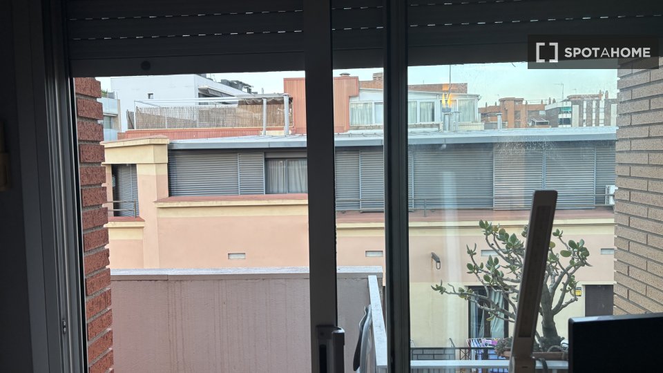 Apartment Barcelona, 2 beds, 67m² — photo 16