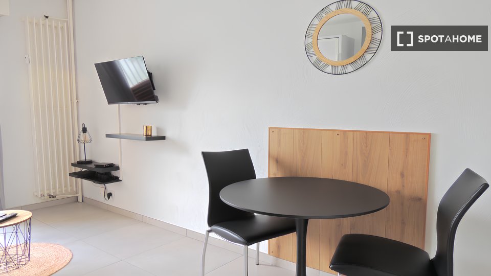 Apartment mono Nice, 20m² — photo 17