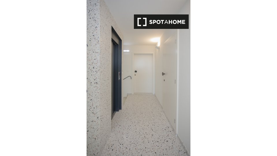 Apartment Porto, 2 beds, 105m² — photo 11