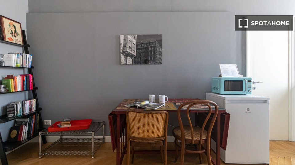 Apartment Milan, 1 bed, 52m² — photo 11