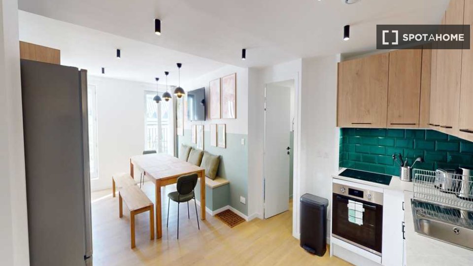 Double room Paris, 9 beds, 160m² — photo 5