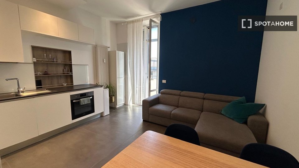 Apartment Milan, 2 beds, 75m² — photo 5