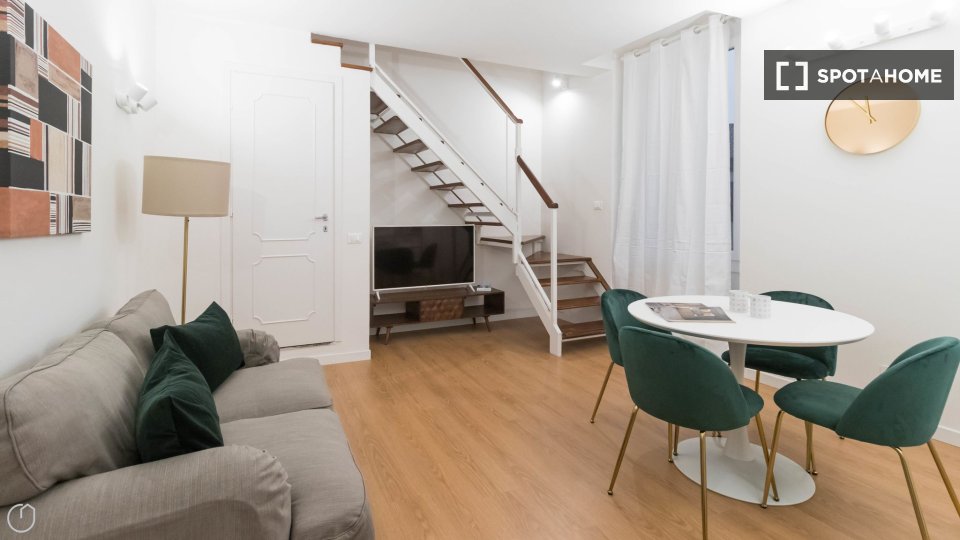 Apartment Milan, 2 beds, 100m² — photo 3