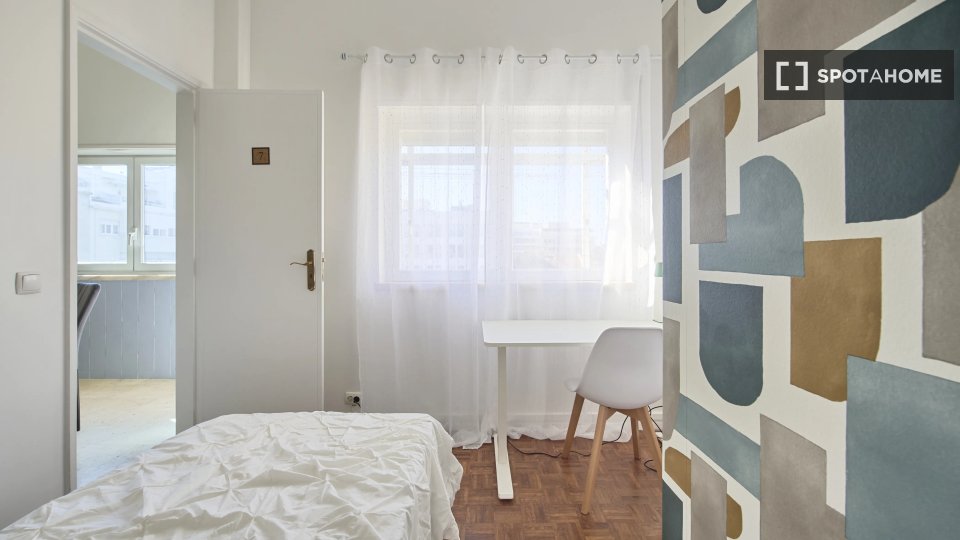 Double room Lisbon, 7 beds — photo 1