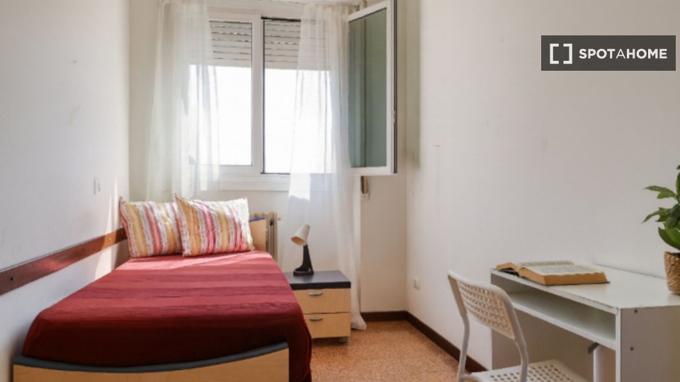 Double room Milan, 5 beds, 150m² — photo 15
