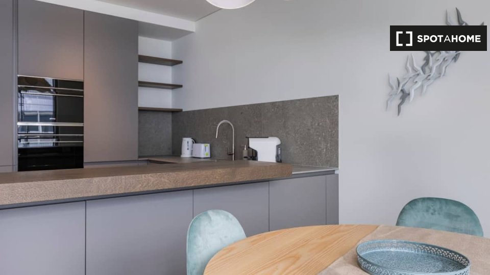 Apartment Lisbon, 1 bed — photo 16