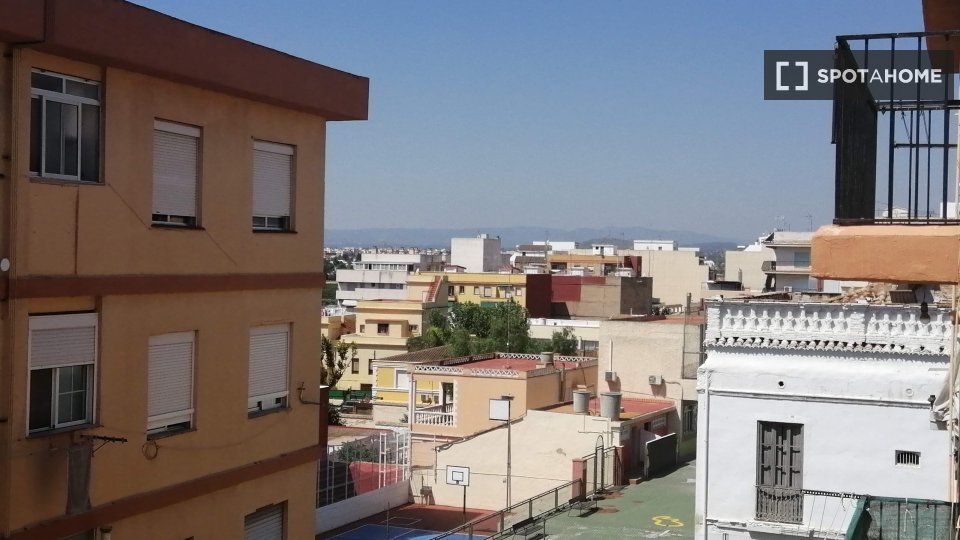 Double room Valencia, 4 beds, 120m² — photo 7
