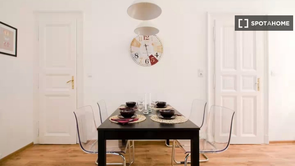 Apartment Budapest, 2 beds — photo 10