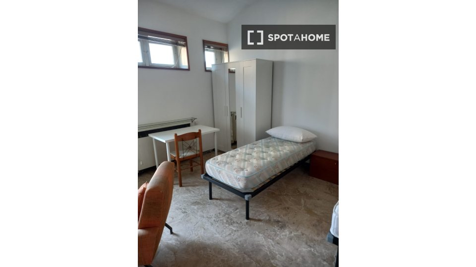 Double room Bologna, 6 beds — photo 13