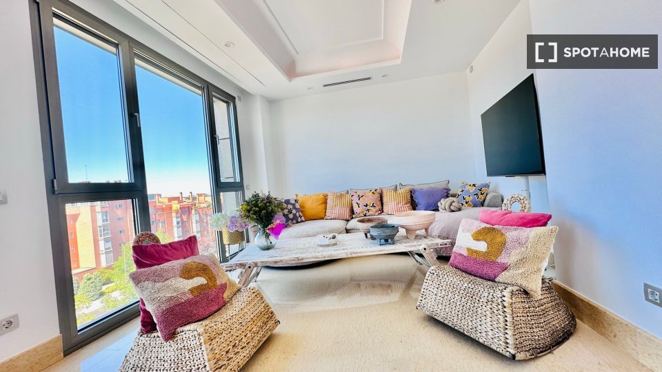 Apartment Madrid, 2 beds — photo 11