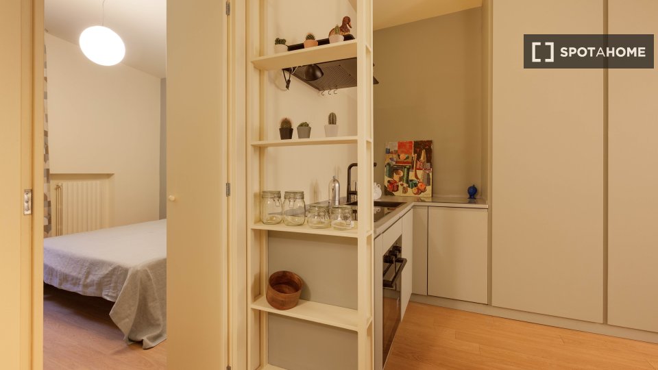 Apartment Milan, 1 bed, 50m² — photo 17