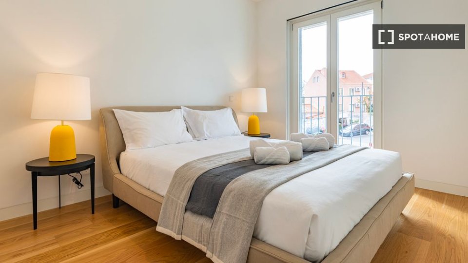 Apartment Lisbon, 1 bed — photo 11