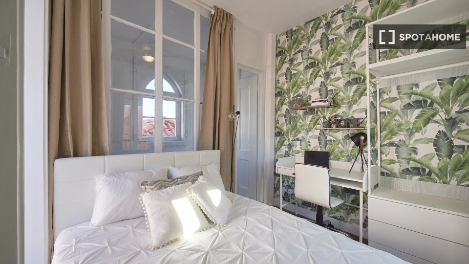 Double room Lisbon, 13 beds — photo 3