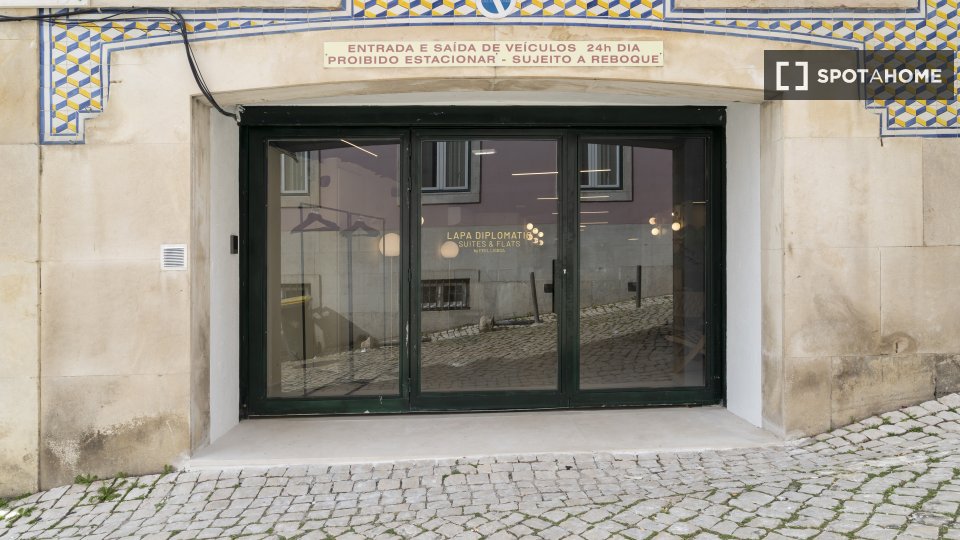 Apartment mono Lisbon, 50m² — photo 13