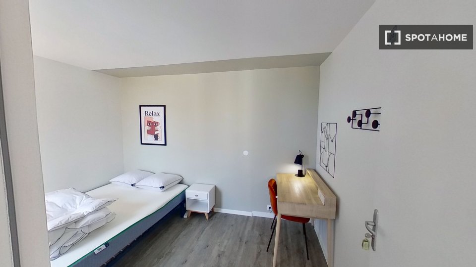 Double room Paris, 12 beds — photo 17