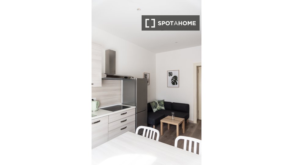 Apartment Milan, 1 bed, 44m² — photo 15