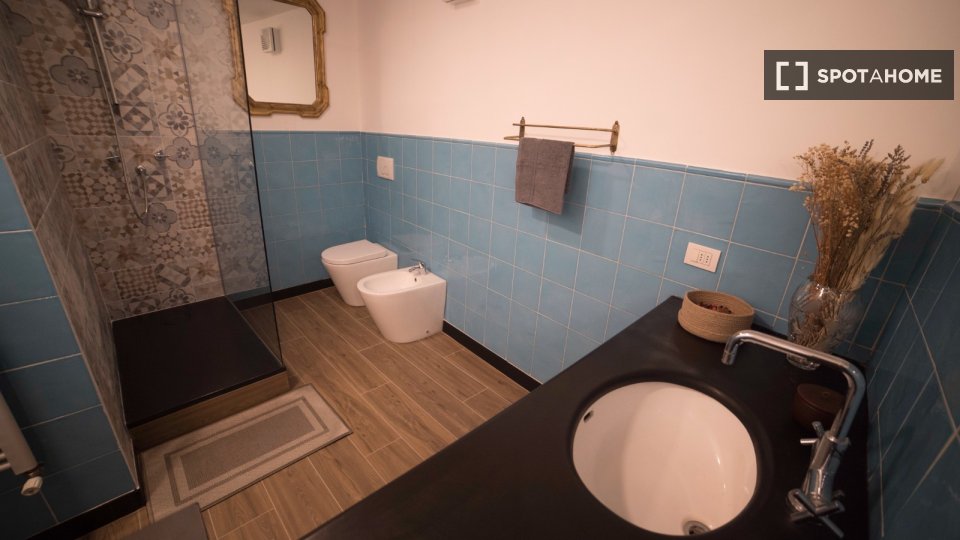 Apartment Genoa, 1 bed, 75m² — photo 6