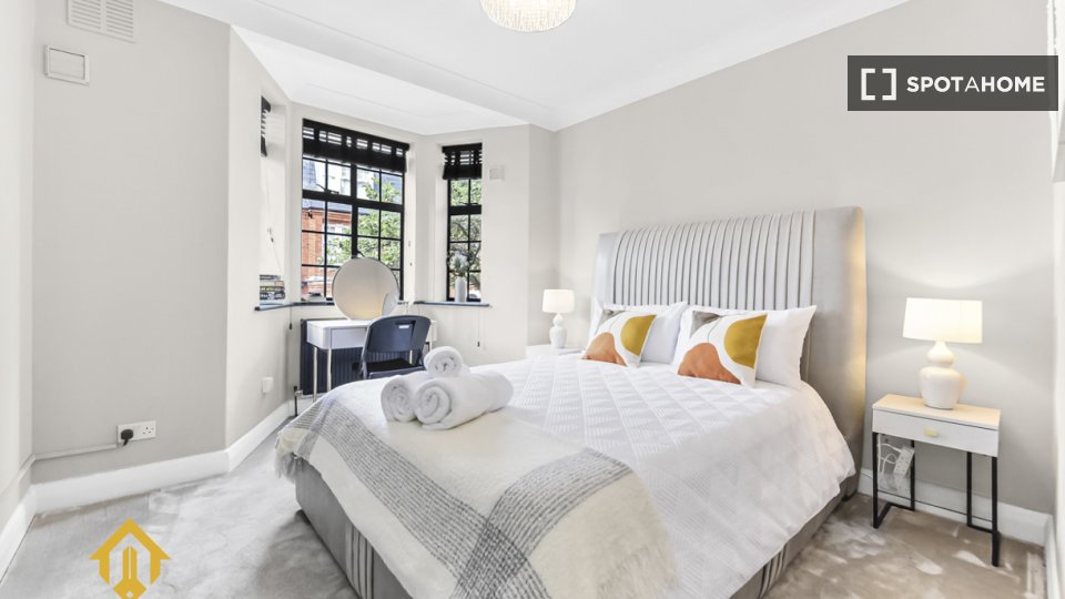 Apartment London, 3 beds, 70m² — photo 25