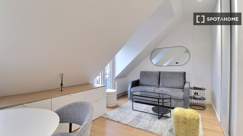 Appartamento con 1 camera da letto in affitto a Bastille-Popincourt, Parigi - in Paris