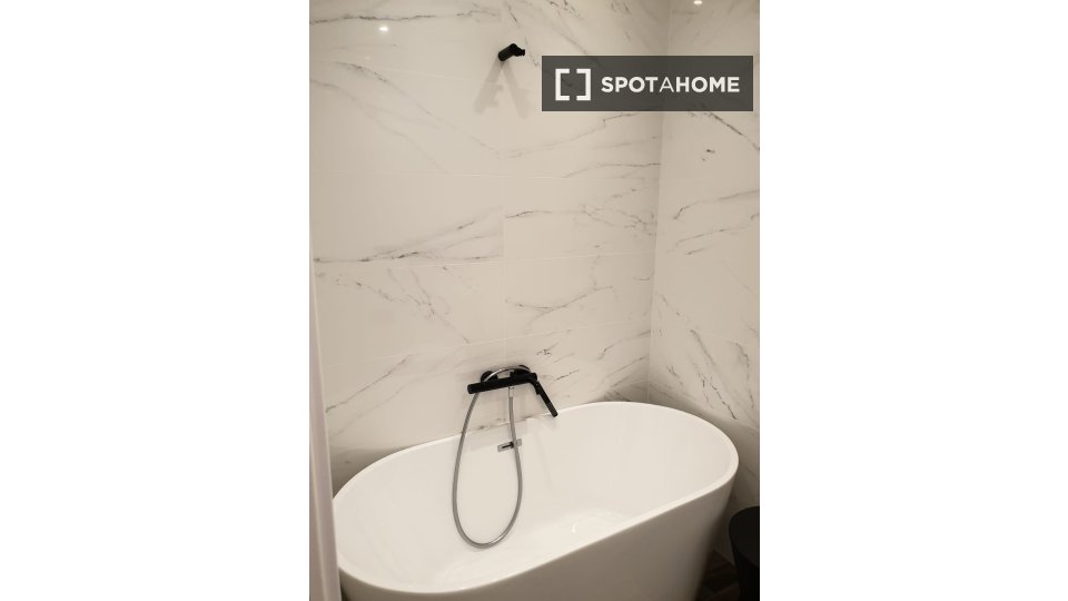 Apartment Madrid, 3 beds — photo 8