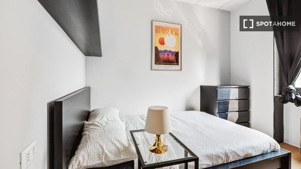 Double room Milan, 8 beds, 178m² — photo 5