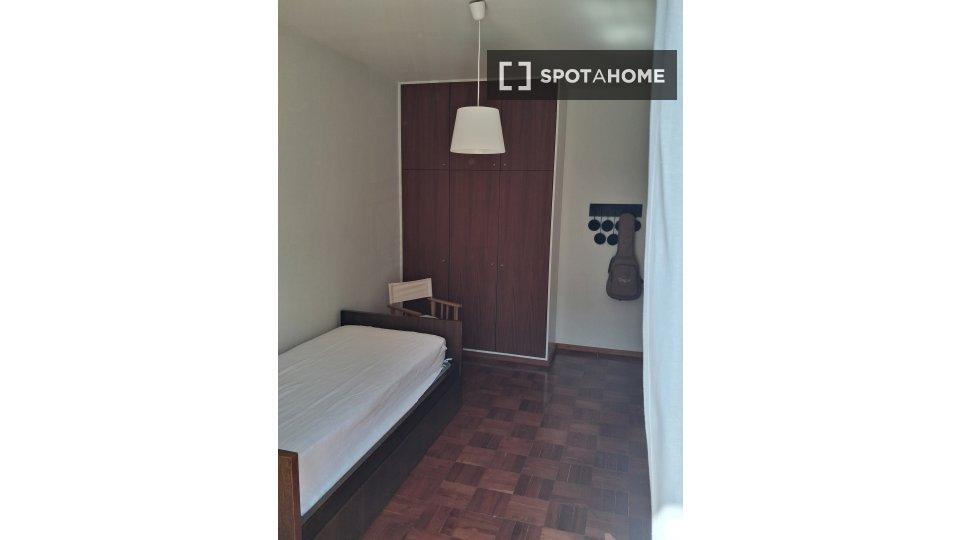 Apartment Porto, 3 beds, 120m² — photo 18