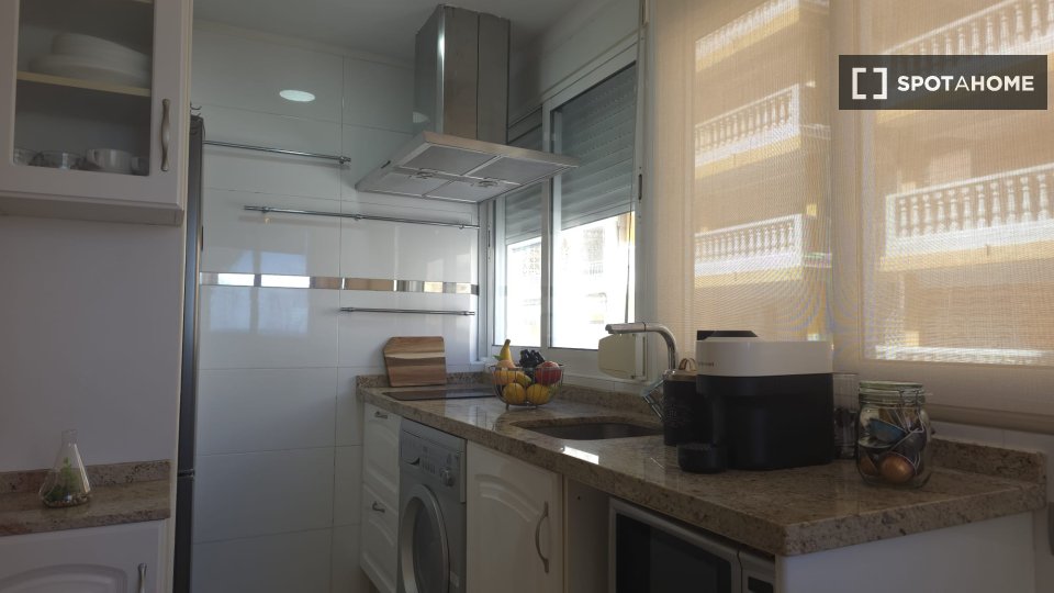 Apartment Valencia, 1 bed, 30m² — photo 3