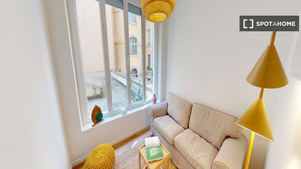 Double room Lyon, 4 beds, 130m² — photo 5
