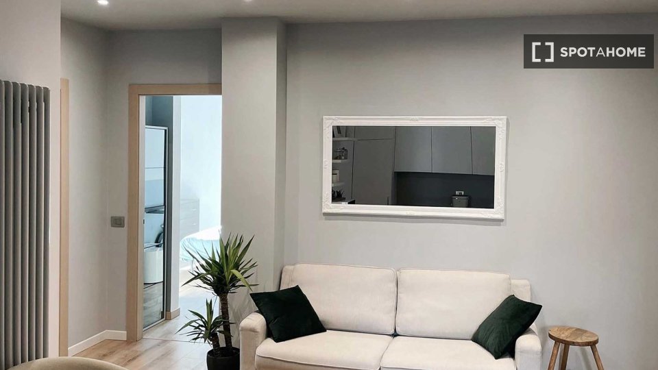 Apartment Milan, 2 beds — photo 8