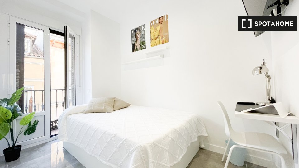 Apartment Madrid, 1 bed — photo 15
