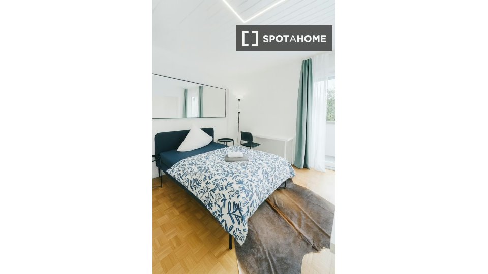 Apartment Munich, 5 beds — photo 4