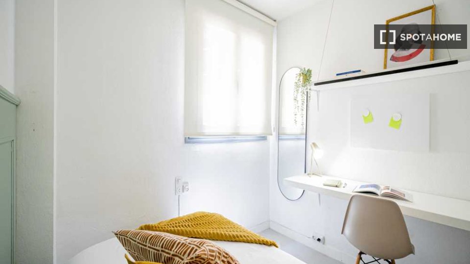 Habitación doble Madrid, 67 habitaciones — foto 72