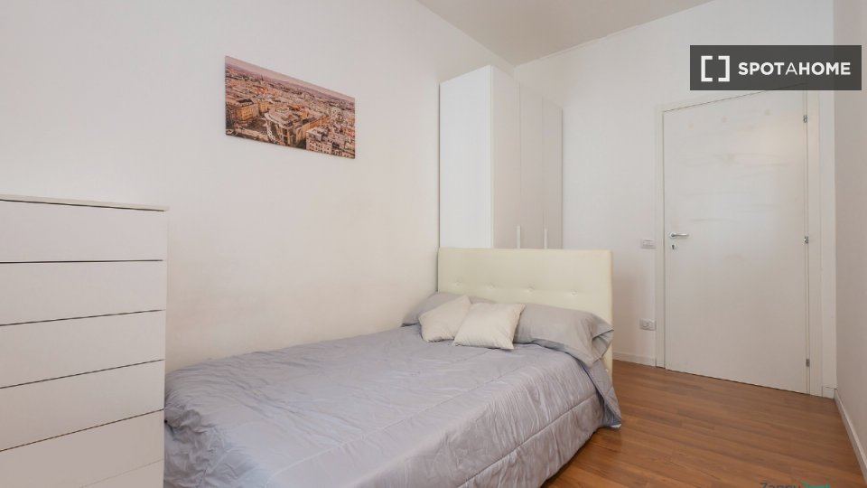 Double room Milan, 12 beds — photo 1