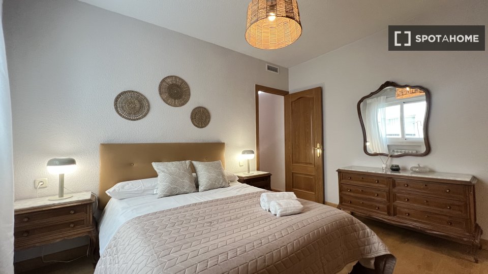 Apartment Madrid, 2 beds — photo 11
