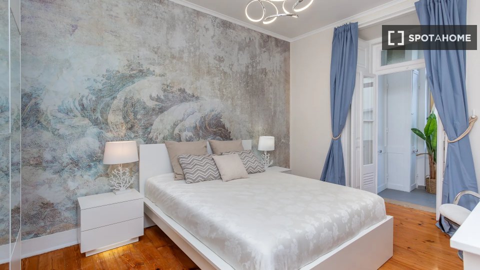 Double room Lisbon, 6 beds — photo 10